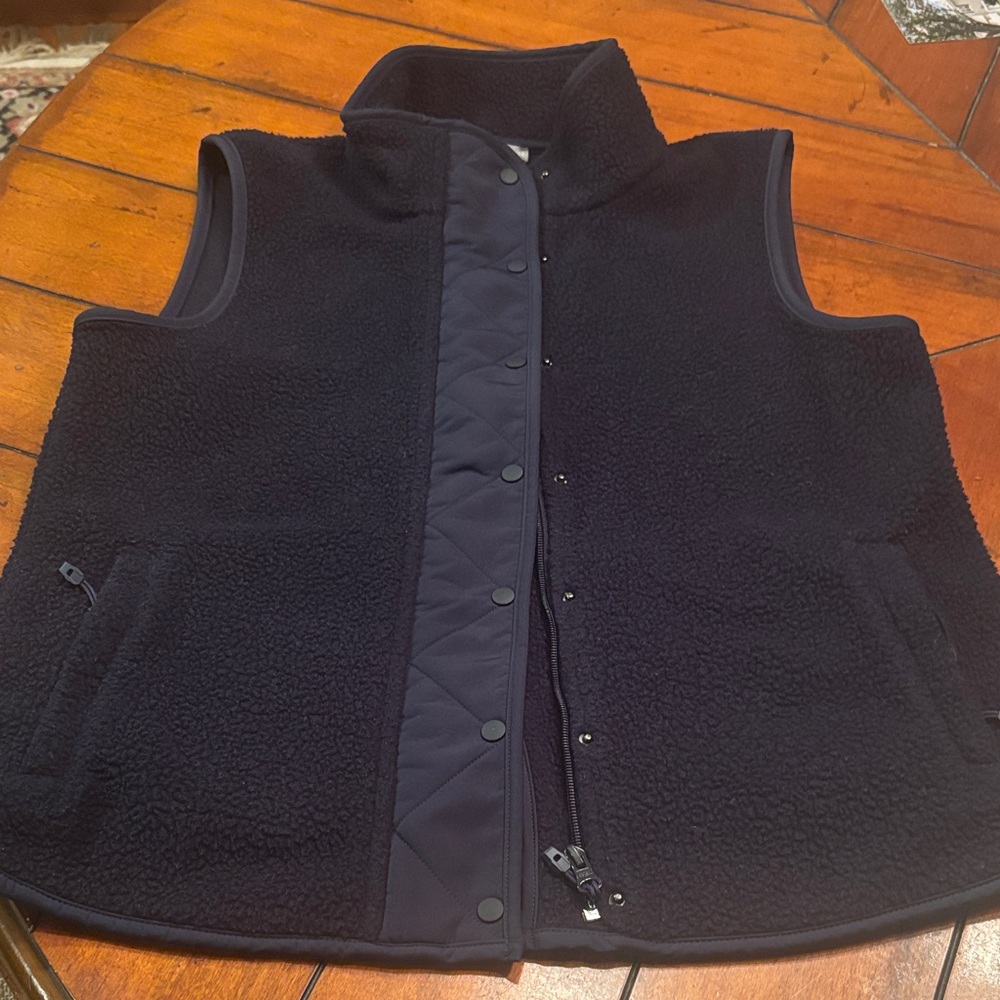 T by Talbots Petite Navy Fleece Vest